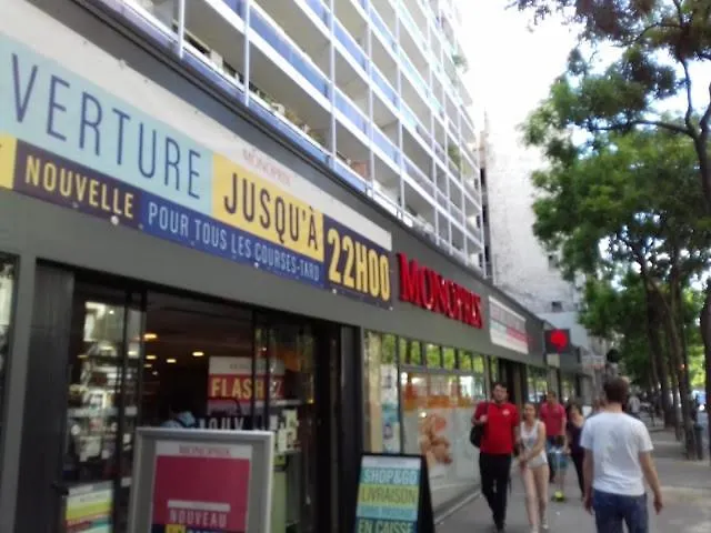 Paris-Alesia Super Appartement 2 Pieces De 39M2 - Tres Cosy Pour 1 - 5 Personnes Totalement Refait A Neuf -Entire Apartment Luxurious And Warm -Paris Alesia 14Eme - Proche Aeroport Paris-Orly - Parc Des Expositions Porte De Versailles Free Wifi Gratu 0*, Paris