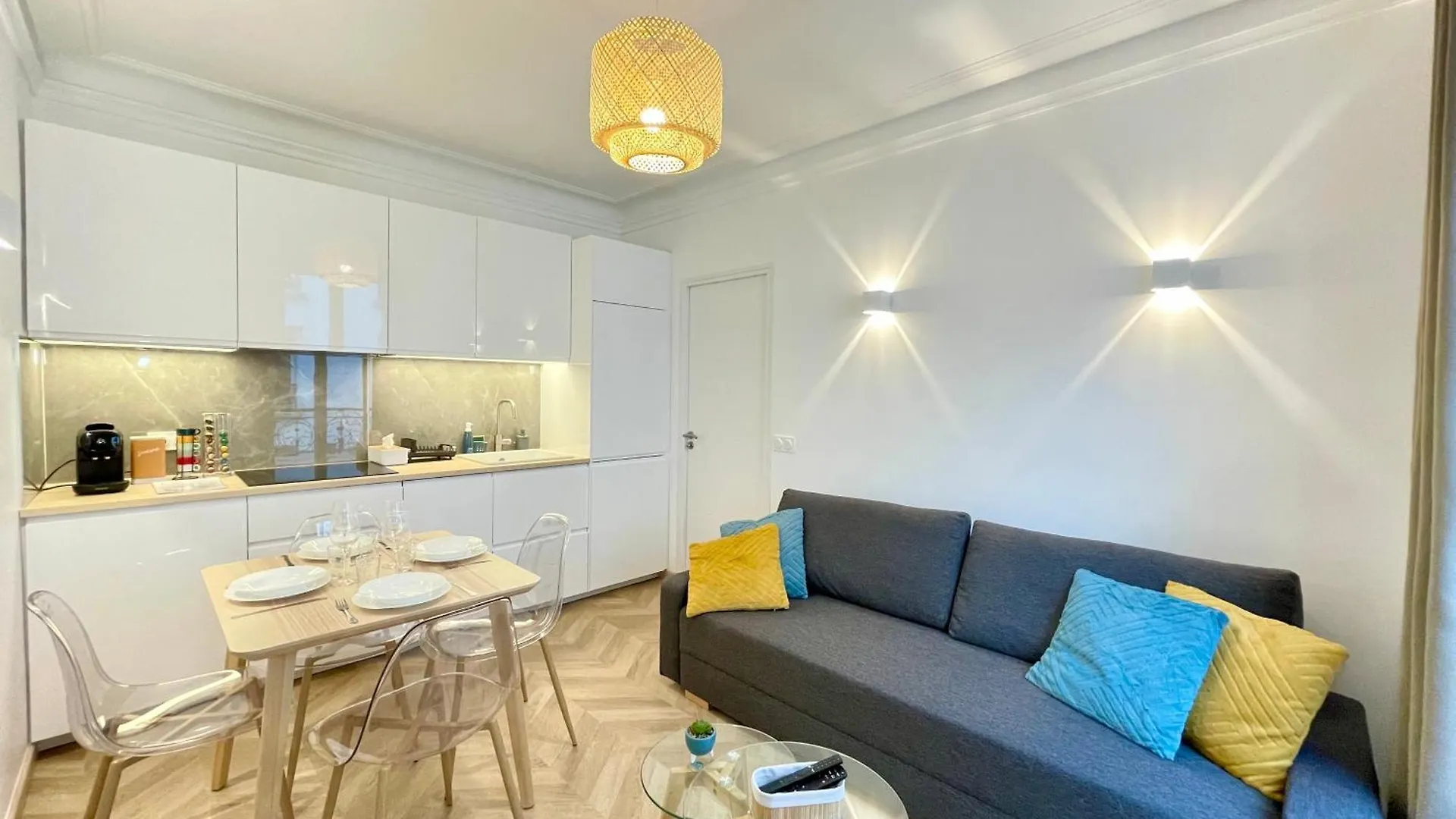 Paris-Alesia Super Appartement 2 Pieces De 39M2 - Tres Cosy Pour 1 - 5 Personnes Totalement Refait A Neuf -Entire Apartment Luxurious And Warm -Paris Alesia 14Eme - Proche Aeroport Paris-Orly - Parc Des Expositions Porte De Versailles Free Wifi Gratu