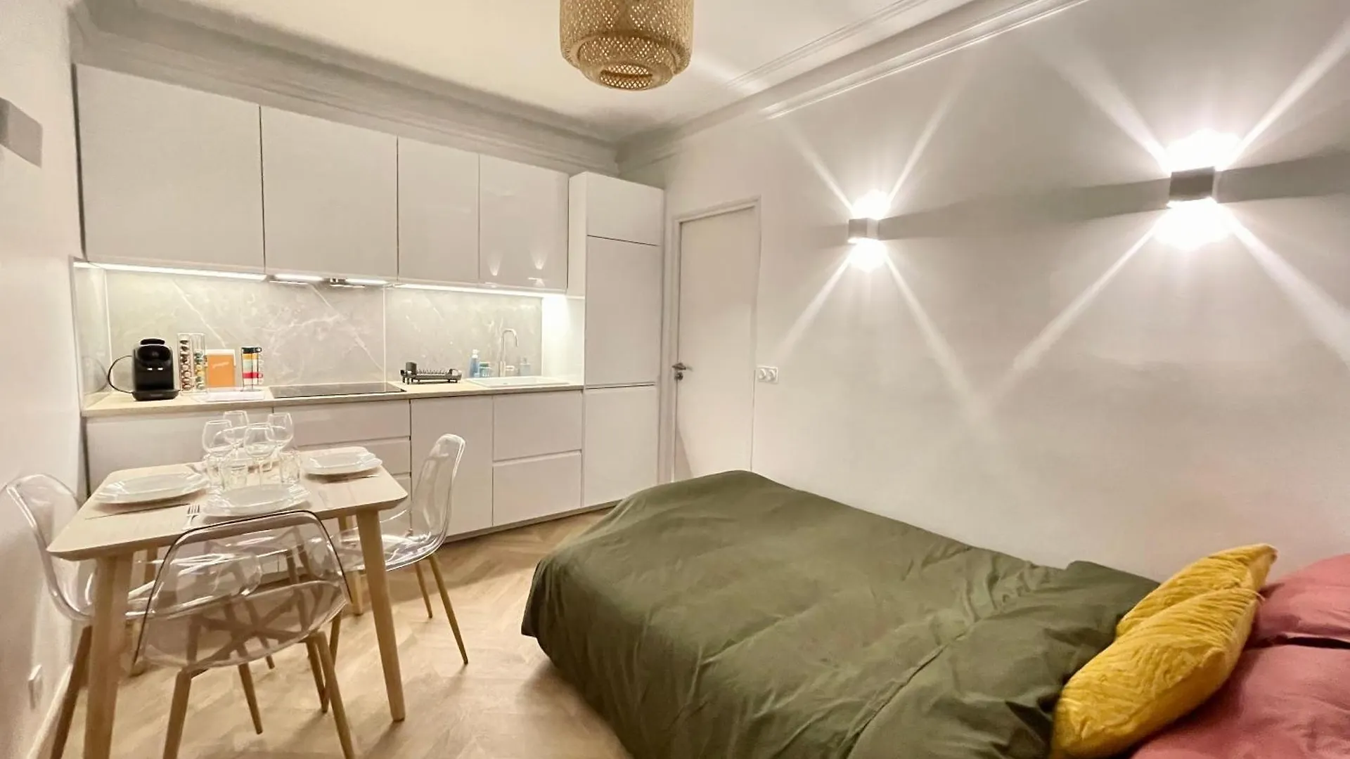Paris-Alesia Super Appartement 2 Pieces De 39M2 - Tres Cosy Pour 1 - 5 Personnes Totalement Refait A Neuf -Entire Apartment Luxurious And Warm -Paris Alesia 14Eme - Proche Aeroport Paris-Orly - Parc Des Expositions Porte De Versailles Free Wifi Gratu  Paris